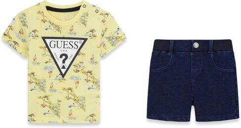 طقم تي شيرت بأكمام قصيرة للأولاد من GUESS وبنطلون من قماش الدنيم المحبوك in Kuwait