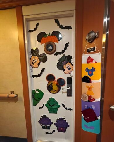 Cruise Fish Extender 4 Pockets Felt Material Princess Dress Theme, Door Organizer for Stateroom Gifts, Birthday, Party, Cruise Cabin Hanging Storage in Kuwait