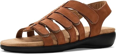 Trotters womens Riki Studs Sandals in Saudi Arabia