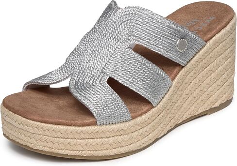 حذاء Skechers النسائي من Skechers Martha Stewart Iris - لا يمكن إيقافه in Kuwait