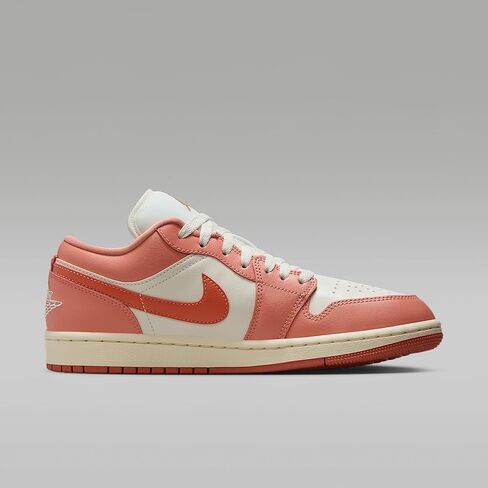 حذاء Air Jordan 1 Low للنساء (شراع/جذر الفوة الفاتح/العاجي الشاحب/جذر الفوة) مقاس 10 in Kuwait