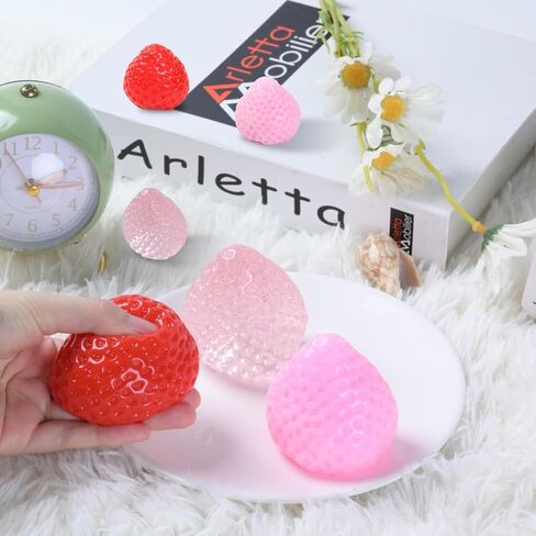 Taba Fidget Squeeze Toys 4pcs - ألعاب تخفيف الإجهاد فائقة الظهر للأطفال البالغين ، ألعاب Kawaii Cookies الحسية مع تصميم لطيف ، حفلات الإغاثة القلق تفضل الهدايا للفتيات والفتيان in Kuwait