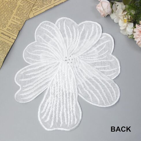 أسود 3D زهرة التطريز الدانتيل زين اللؤلؤ، نسيج الشيفون المطرز الخرز الدانتيل يزين الزهور، بقع الصدار مناسبة للملابس غير الرسمية وكذلك العباءات الرسمية والقبعات وأغطية الرأس والفساتين والخياطة. in Kuwait