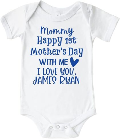 Mommys First Mothers Day Onesie، Happy 1st Mother's Day Onesie With Me، Baby Boy أو Girl Outfit، هدايا شخصية للأم، هدية للأم الجديدة. in Kuwait