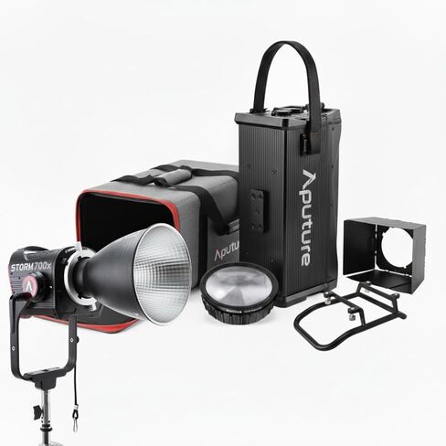 مجموعة Aputure Storm 700x Cine Kit (الولايات المتحدة) مع فريسنل وأبواب الحظيرة والانزلاق (3 عناصر) in Kuwait