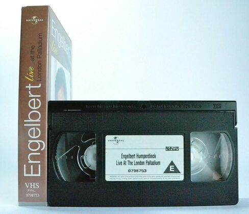 إنجلبرت همبردينك يعيش في البلاديوم [VHS] in Kuwait