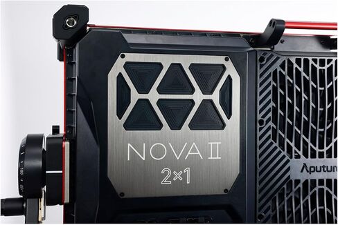 مصباح لوحة Aputure NOVA II 2x1 LED عالي الدقة - أبيض فائق السطوع قابل للضبط مع بواعث حمراء غامقة ونيلي، مقاوم للطقس IP65 (مع حقيبة صلبة متدحرجة) in Kuwait