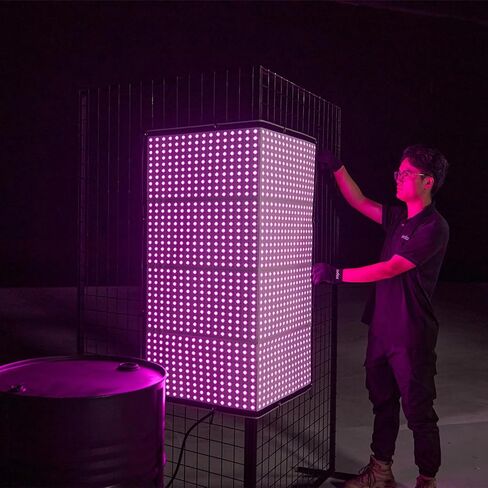 بساط إضاءة LED مرن Godox KNOWLED F800R RGB (4 × 4 بوصات) in Kuwait
