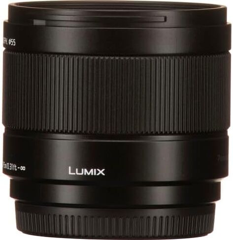 مجموعة عدسات Panasonic Leica DG Summilux 9mm f/1.7 ASPH (H-X09) تتضمن: مجموعة مرشحات مكونة من 3 قطع، وأغطية عدسات، وحقيبة عدسة، وحافظة للغطاء، ومجموعة تنظيف كاملة in Kuwait