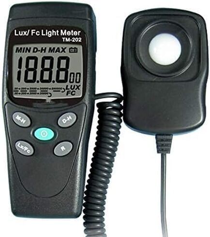 TM-202 Light Meter Digital LED Light Meter Luminometer Lux Meter with maximum reading 2000 in Kuwait