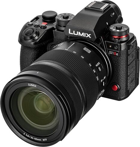 كاميرا باناسونيك LUMIX S1 IIE بدون مرآة | قوة احترافية كاملة الإطار مع فيديو بدقة 6K وISO أصلي مزدوج مع عدسة مقاس 24-105 مم f/4 (DC-S1M2EMK) + بطاقة سعة 64 جيجابايت + طقم مرشح عدسة + بطارية + المزيد in Kuwait