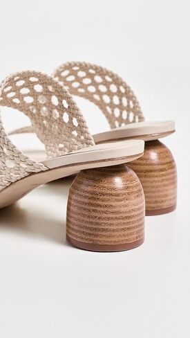 صندل نسائي من Larroudé Dew Drop Macrame in Kuwait