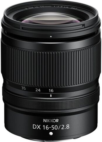 عدسة Nikon NIKKOR Z DX مقاس 16-50 مم f/2.8 VR متوافقة مع حزمة Z Mount (APS-C) مع فلاتر Tiffen UV وCP و1/8 Pro Mist + حافظة غطاء العدسة + طقم تنظيف فاخر + قطعة قماش للتنظيف (5 قطع) in Kuwait