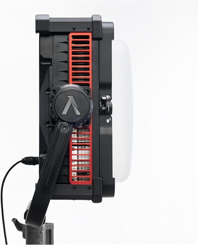 Aputure NOVA II 2x1 ناشر قبة منخفض المستوى جامد ومدمج متعدد الاتجاهات Softlight معدّل in Kuwait