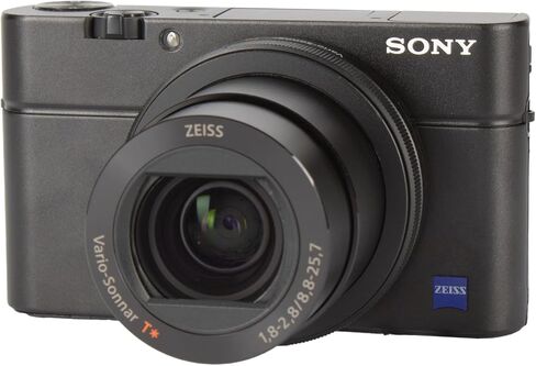 كاميرا سوني DSC-RX100 IV بدقة 20.1 ميجابكسل مع مستشعر CMOS مكدس 1 بوصة، وعدسة ZEISS مقاس 24-70 مم f/1.8-2.8 (DSC-RX100M4) + بطاقة 64 جيجابايت + حقيبة كاميرا + طقم تنظيف + قارئ بطاقات (حزمة من 9 قطع) in Kuwait