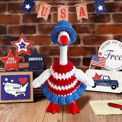 St Patrick's Day Desk Goose Outfits 7 Inch Knit Goose Outfits St Patricks Mini Desk Duck Clothe for Magnetic Geese StatueTable Desk Key Holder Decoration in Saudi Arabia