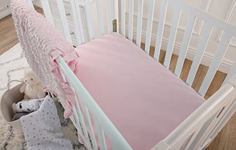 ملاءة سرير أطفال صغيرة ملائمة من القطن الطبيعي بنسبة 100% من شركة American Baby Company، مقاس 96.5 سم × 60.96 سم، ملاءة سرير محمولة ناعمة ومسامية تناسب مراتب Pack N Play، باللون الوردي الفاتح، للجنسين للأولاد والبنات in Kuwait
