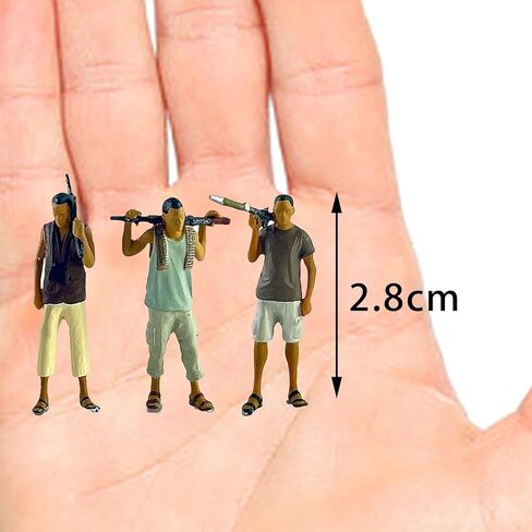 1/64 Scale Miniature Figures for Diorama Scene and Decoration, 2Pcs in Saudi Arabia