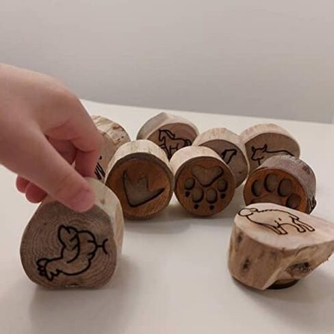 Keenso Wooden Animal Tracks Stamps, 9PCS Animal Prints Toy Jungle Safari Farm Zoo Forest Animals Stamps for Kids Nature Exploration (2 in Kuwait