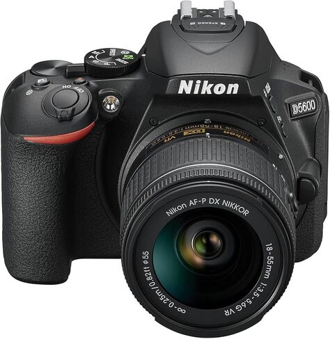 طقم كاميرا Nikon D5600 مع عدسة VR مقاس 18-55 مم، حزمة DSLR مع عدسة AF-S NIKKOR مقاس 200-500 مم f/5.6E ED VR + شاشة عالية الدقة مقاس 7 بوصات + ميكروفون + حامل ثلاثي القوائم + بطاقة ذاكرة سعة 64 جيجابايت + حقيبة ظهر + المزيد in Kuwait