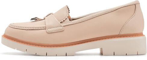 حذاء Westlynn Bella Loafer النسائي من مجموعة Clarks - جلد كريمي - 10 W US in Kuwait