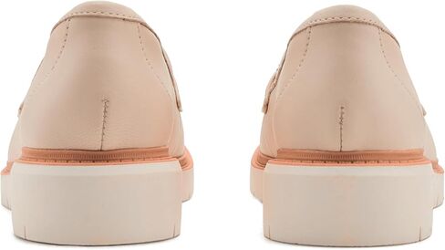 Clarks Collection Women's Westlynn Bella Loafer, Cream Leather, 8 M US in Kuwait