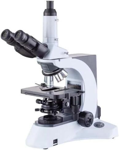 مجهر مركب بيولوجي ثلاثي العينيات من سلسلة AmScope T750 - تكبير 40X-1000X، بصريات لا متناهية - إضاءة هالوجين كوهلر 30 وات، مرحلة ميكانيكية ثلاثية الأبعاد، درجة المختبر in Kuwait