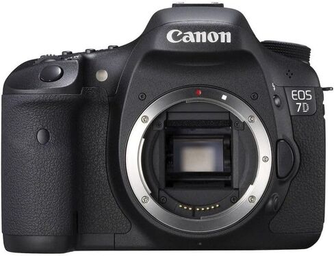 حزمة كاميرا Canon EOS 7D DSLR | مستشعر APS-C بدقة 18 ميجابكسل ومعالجات DIGIC 4 المزدوجة ونظام التركيز البؤري التلقائي من 19 نقطة والتصوير المستمر بمعدل 8 إطارات في الثانية | رائعة للتصوير الفوتوغرافي للرياضة والحياة البرية (3814B004) + حقيبة الكاميرا in Kuwait