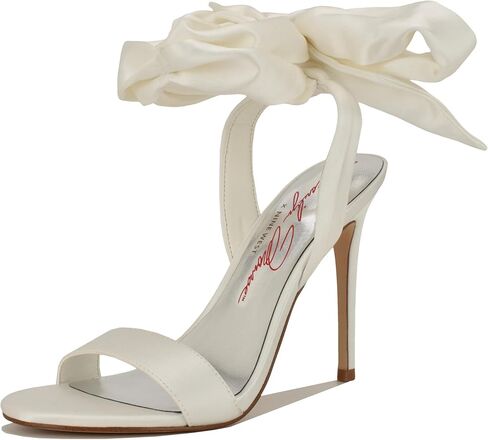 صندل نسائي بكعب Mmonroe من Nine West X Marilyn Monroe in Kuwait