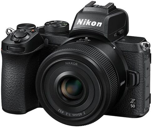 عدسة Nikon NIKKOR Z مقاس 40 مم f/2 مع حزمة بطاقة ذاكرة للقراءة سعة 64 جيجابايت وسرعة 170 ميجابايت/ثانية (عنصران) in Kuwait