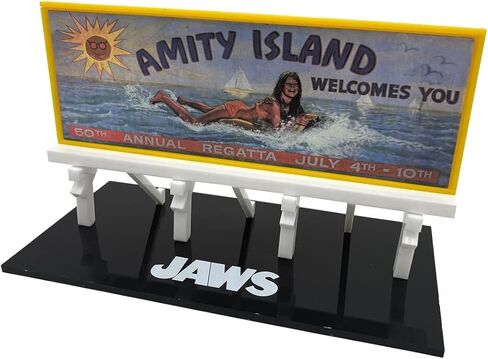 نسخة طبق الأصل من لوحة الإعلانات ذات الحجم الكبير من Factory Entertainment Jaws Amity Island in Kuwait