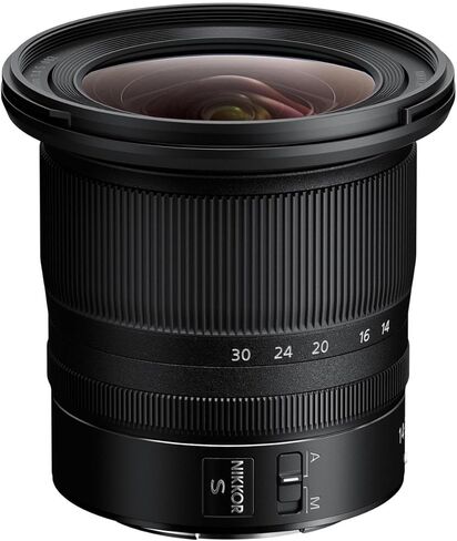 عدسة Nikon NIKKOR Z مقاس 14-30 مم f/4 S، حزمة مع حامل ثلاثي للفيديو من الألومنيوم من Takama مكون من 3 أقسام مع رأس سائل، ومجموعة تنظيف، وقطعة قماش للتنظيف in Kuwait