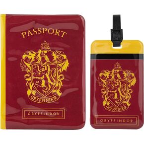 Cinereplicas Harry Potter - Set of Tag & Passport Cover Hufflepuff - Official License in Saudi Arabia