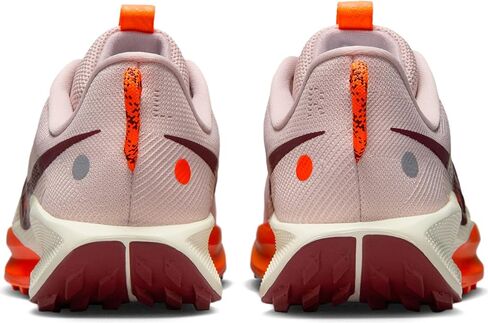 حذاء React Pegasus Trail 5 للسيدات (602 - أحمر Silt/Dark Team Red-Hyper Crimson) in Kuwait