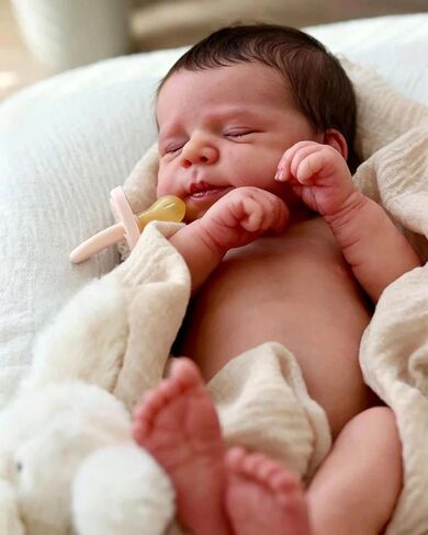 Zero Pam Reborn Baby Dolls Silicone Full Body-18 in Realistic Baby Doll, Anatomically Correct Girl, Lifelike Babys Doll, Real Life Babys Dolls for Girls, Silicone Babies with Accessories in Saudi Arabia