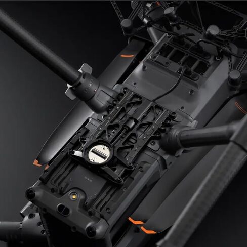 يمكن تركيب موصل Gimbal الثالث من Matrice 400 على الجانب السفلي من Matrice 400. in Kuwait