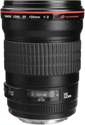 مجموعة عدسات Canon EF 135mm f/2L USM | عدسة مقربة احترافية من سلسلة L-Series مزودة بفتحة سريعة f/2 وتركيز تلقائي USM من النوع الدائري وبصريات فائقة | للصور الشخصية والرياضة (2520A004) + طقم الفلتر + المزيد in Kuwait