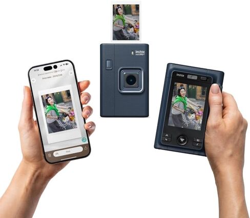 مجموعة الكاميرا الفورية الهجينة FUJIFILM instax mini LiPlay+ (أزرق منتصف الليل) مع 20 صورة فورية لفيلم فوري + ألبوم Instax Mini وحدود وملصقات ومشابك + قطعة قماش للتنظيف من الألياف الدقيقة (4 قطع) in Kuwait