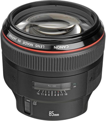 مجموعة عدسات Canon EF 85mm f/1.2L II USM | صورة شخصية احترافية من سلسلة L مع فتحة f/1.2 فائقة السرعة وتركيز تلقائي USM من النوع الدائري | لصور الزفاف والصور في الإضاءة المنخفضة (1056B002) + مجموعة الفلاتر + المزيد in Kuwait