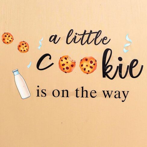 ملصق حائط A Little Cookie is on The Way - ملصقات لتزيين حفلات استقبال الأطفال على شكل كوكي، ملصق لمستلزمات الحفلات يكشف عن الجنس، ملصق على شكل قوس الحليب والكوكيز لتزيين الحائط بخلفية قوس البالون (بني) in Kuwait