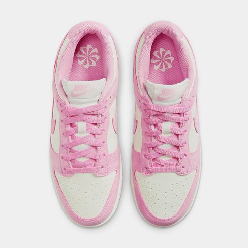حذاء Dunk Low Next Nature للسيدات لايف ستايل (شراع/وردي مرتفع/شراع) (HJ7673-101، وردي/أبيض) مقاس 7.5 in Kuwait