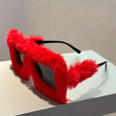 1pc women's large glasses, wide frame (6.5 inches), lightweight PC frame and lenses, party clothing, daily glasses in Saudi Arabia