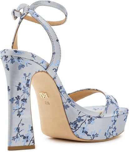 صندل Caia ذو نعل سميك من Badgley Mischka، زهور زرقاء، 6.5 in Kuwait