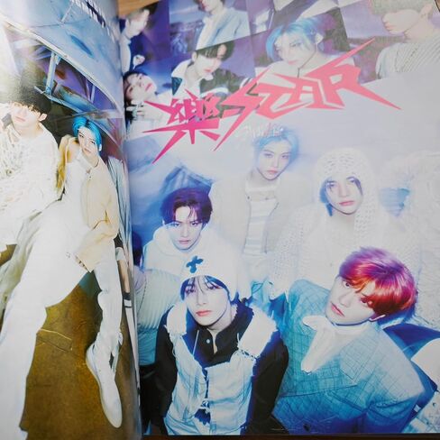 Stray Kids 40 ورقة من كتاب الصور - ألبوم صور النجوم، بطاقات بريدية من Kpop هدية للأولاد والبنات من SKZ (نجم الروك (28.4 * 20.9 سم)) in Kuwait