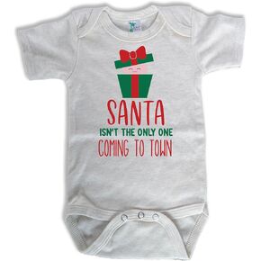 Funny Christmas Baby Announcement Ideas, Santa Isn't The Only One Coming to Town in Saudi Arabia