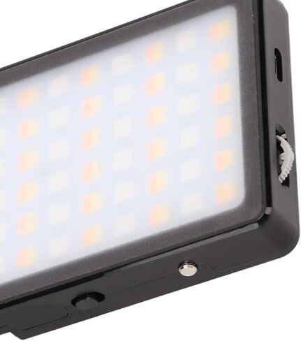 ضوء فيديو LED RGB بالألوان الكاملة 2500-7000K درجة حرارة اللون المزدوج مع 7 تأثيرات خاصة - إضاءة كاميرا قابلة للشحن للداخلية والخارجية، سطوع قابل للتعديل in Kuwait