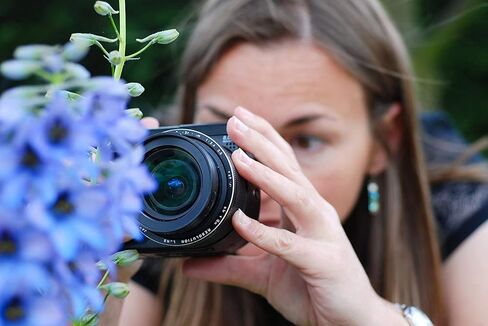 عدسة مقربة (ماكرو) عالية الجودة من الدرجة الثانية متوافقة مع كاميرا Nikon COOLPIX P1100 in Kuwait