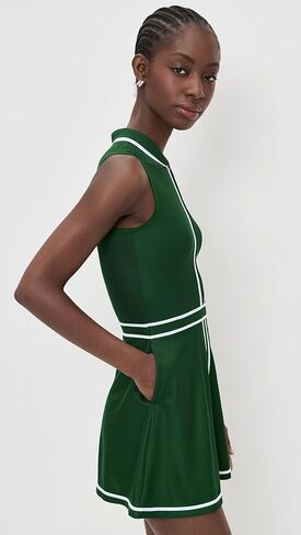 فستان الجولف ذو الحواف التراثية للنساء من Lacoste in Kuwait