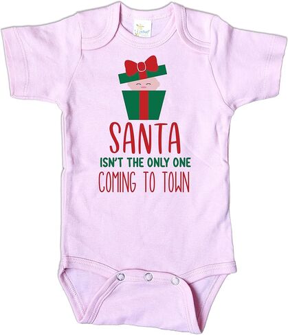 Funny Christmas Baby Announcement Ideas, Santa Isn't The Only One Coming to Town in Saudi Arabia