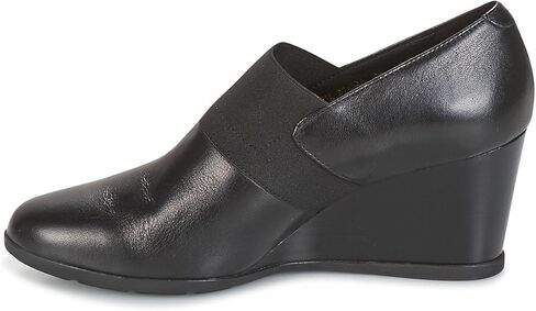 حذاء نسائي من Geox Inspiration Wedg 2 Dress Pump in Kuwait